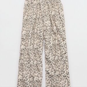 Aerie go-to slouchy sweatpant